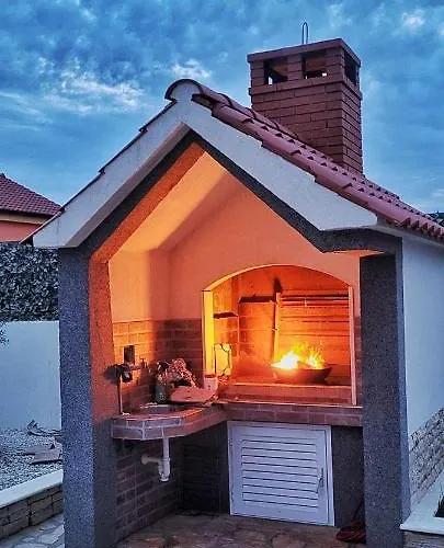 Valentina Nin Apartman *