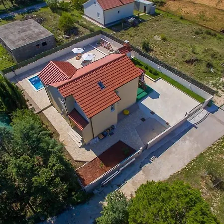 Apartamento Valentina Nin