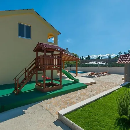 Valentina Nin Appartamento *