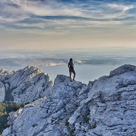 Valentina Nin * Ninski Stanovi