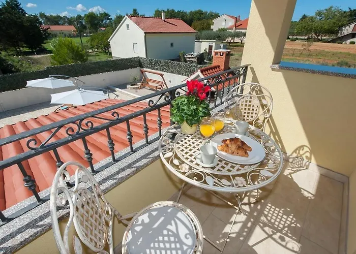 Appartement Valentina Nin *